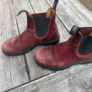 Blundstone - #2130 - Auburn 8.5/5.5 women’s